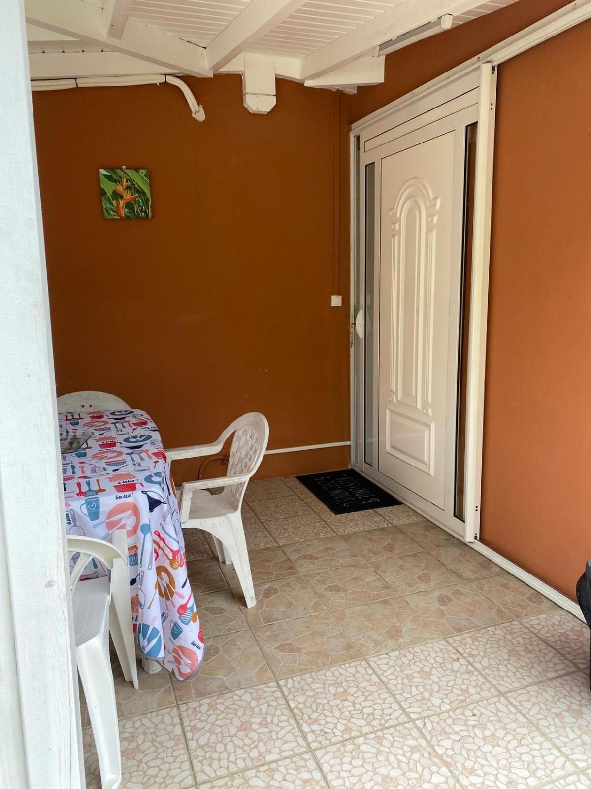 Aquaverde Eco Et Confort- Bas De Villa Avec Jardin Et Parking Le Gosier (Grande-Terre) Exterior foto